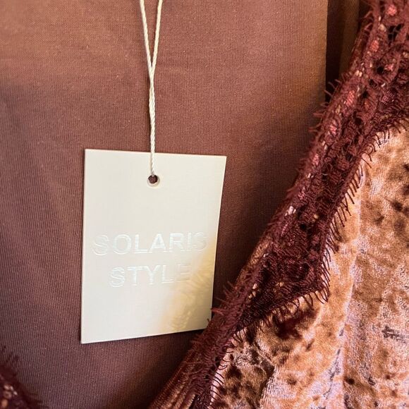NWT women’s velour like open tie Solaris Peignoir. Size S and M available. - Picture 10 of 15
